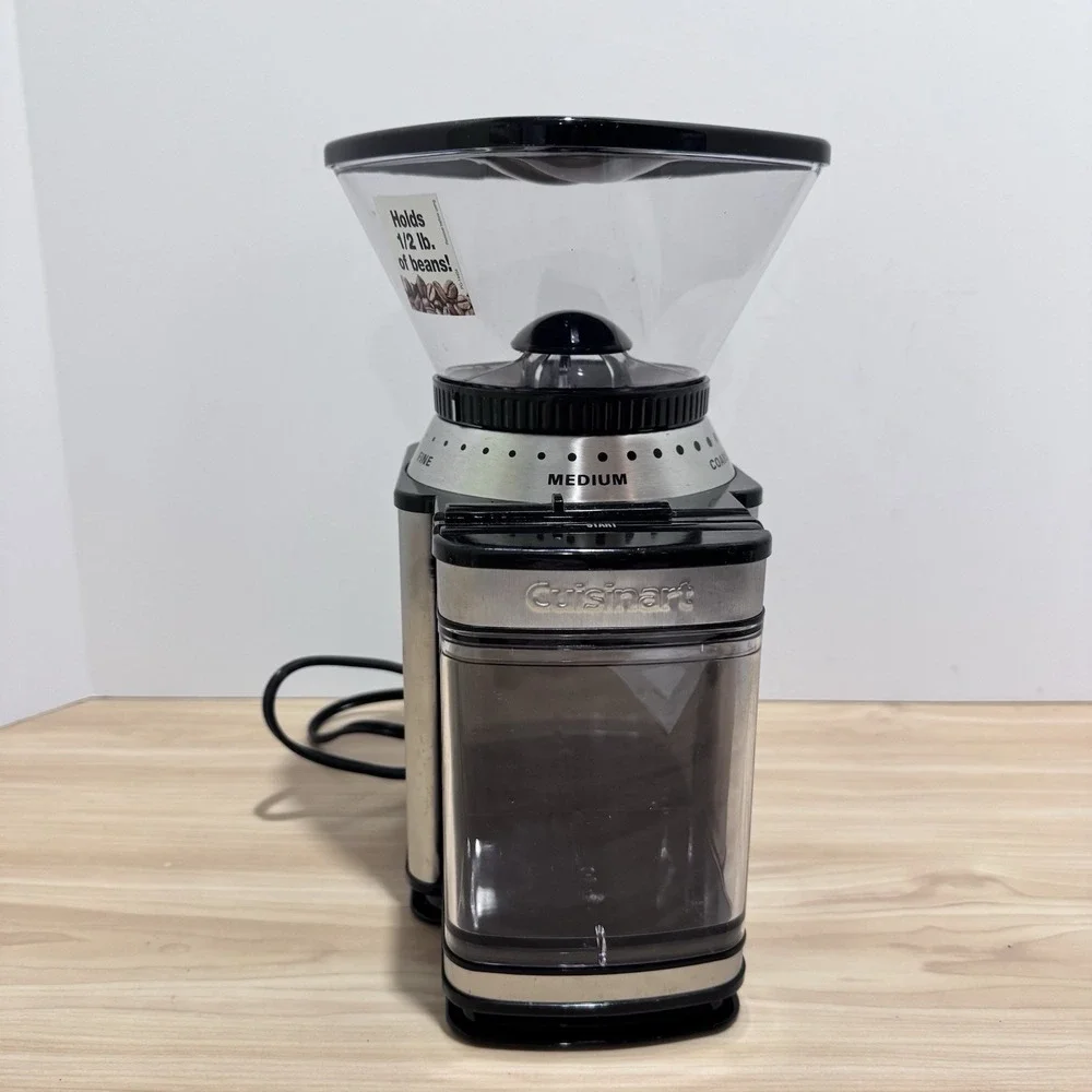 Cuisinart Supreme Grind Automatic Burr Mill Model DBM-8 Used 1 Time 18 Settings